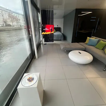 Dom Na Wodzie Apartment Bydgoszcz